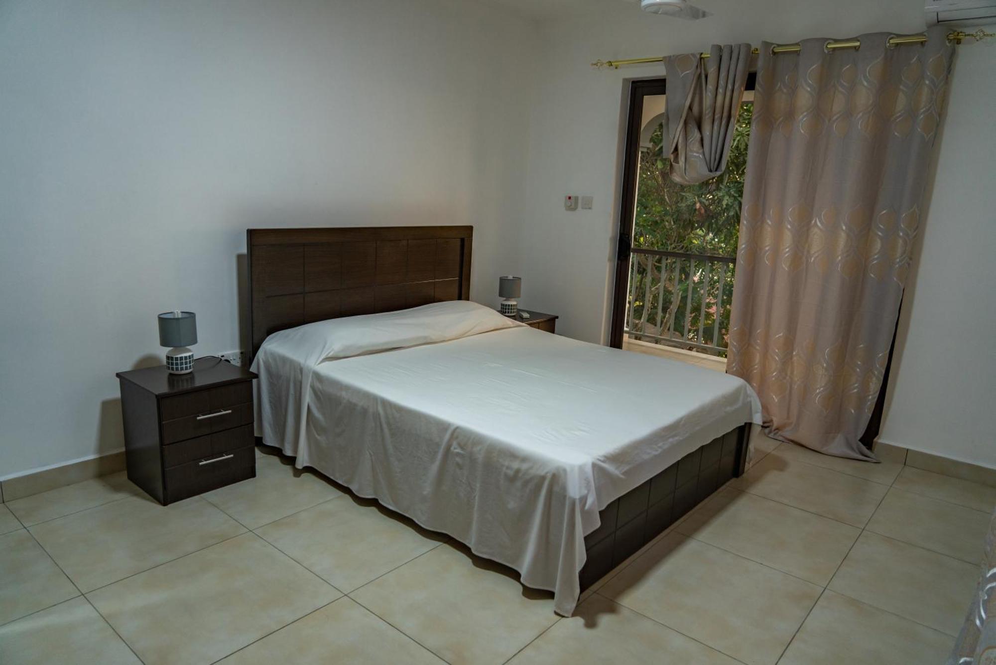 Gasthuis E&e Self Catering