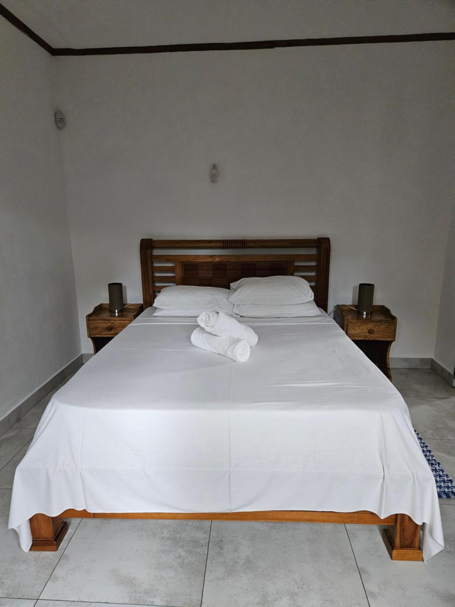 E&e Self Catering Гостевой дом
